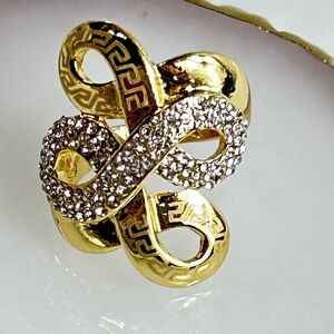 Meg N’ Mau jewels, ring oro láminado 18 K.